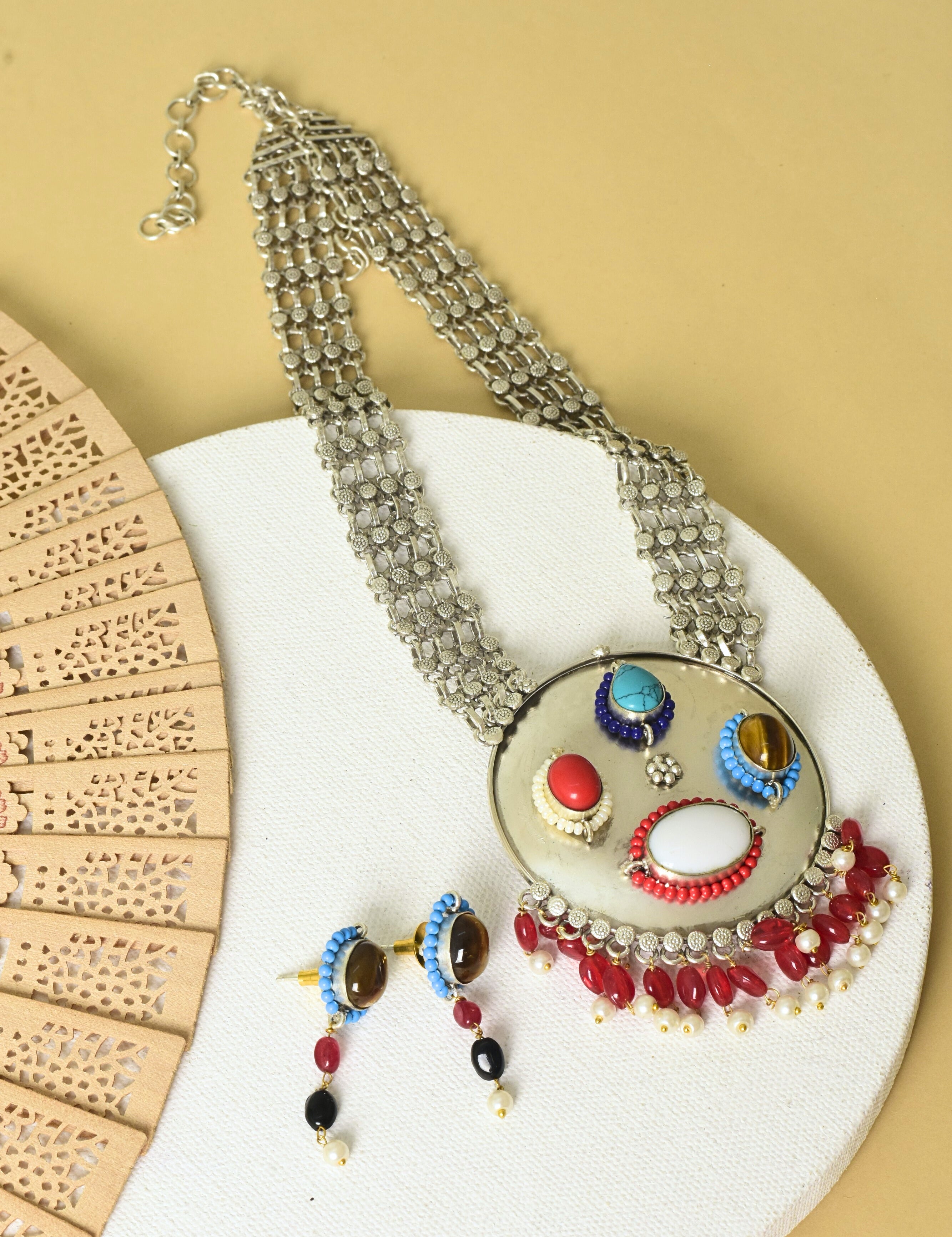 Gulaabo Gypsy Necklace Set
