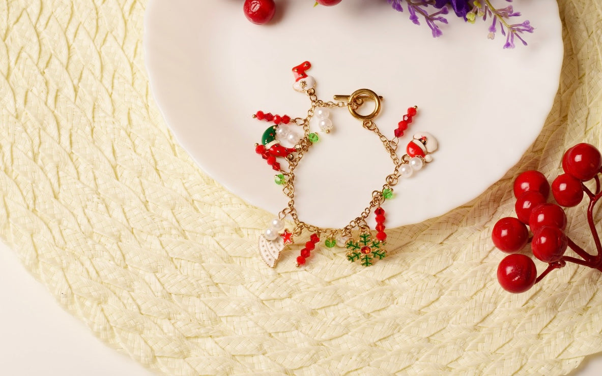 Christmas Cheer Gold Charm Bracele