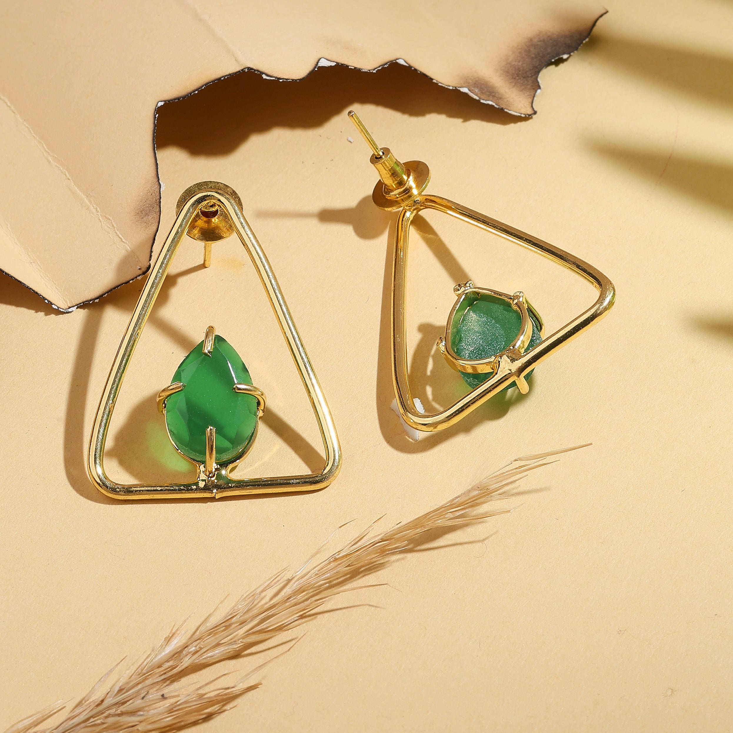 ๐ฟ Verdant Prism Earrings