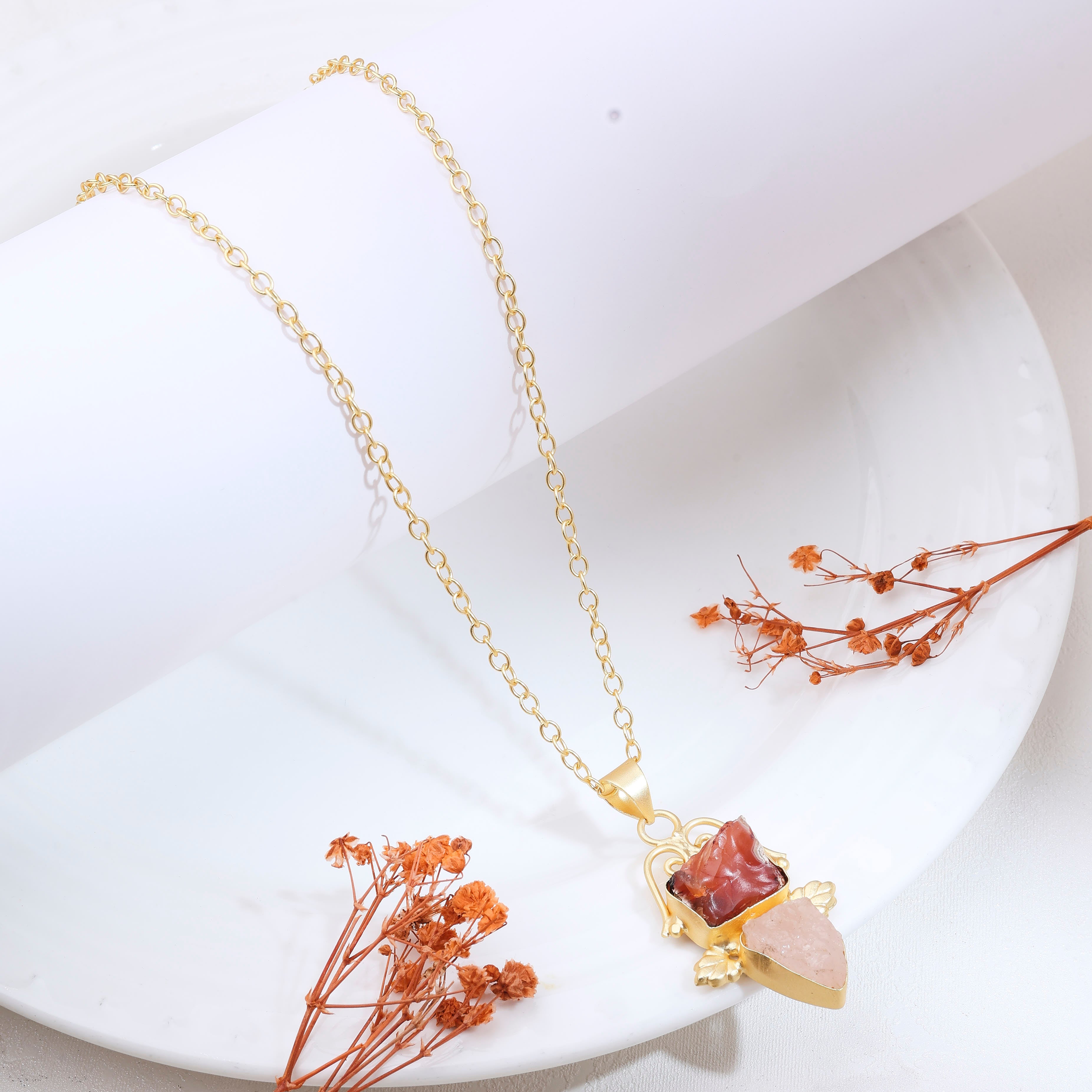 Rose Glow Chain