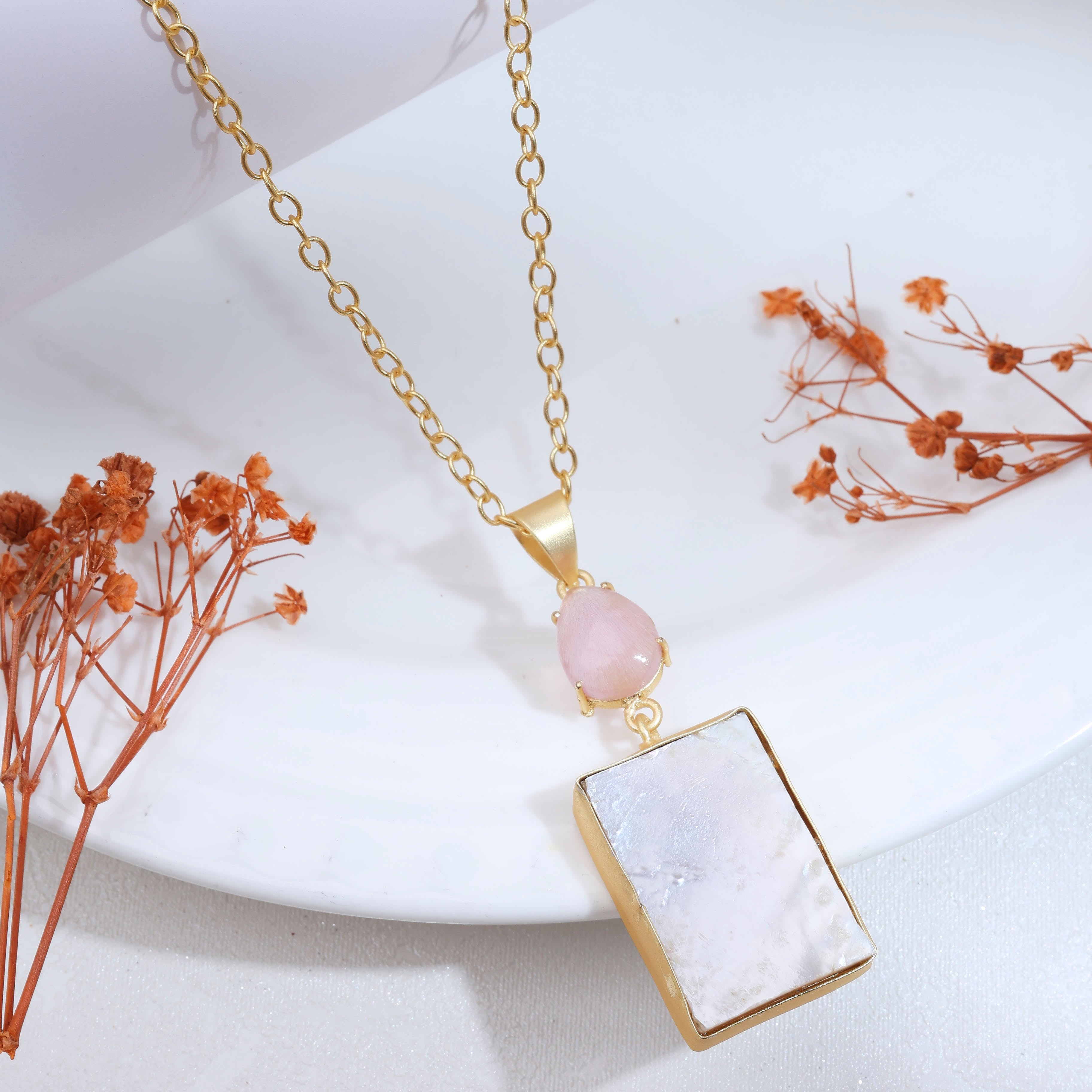 Ethereal Glow Necklace