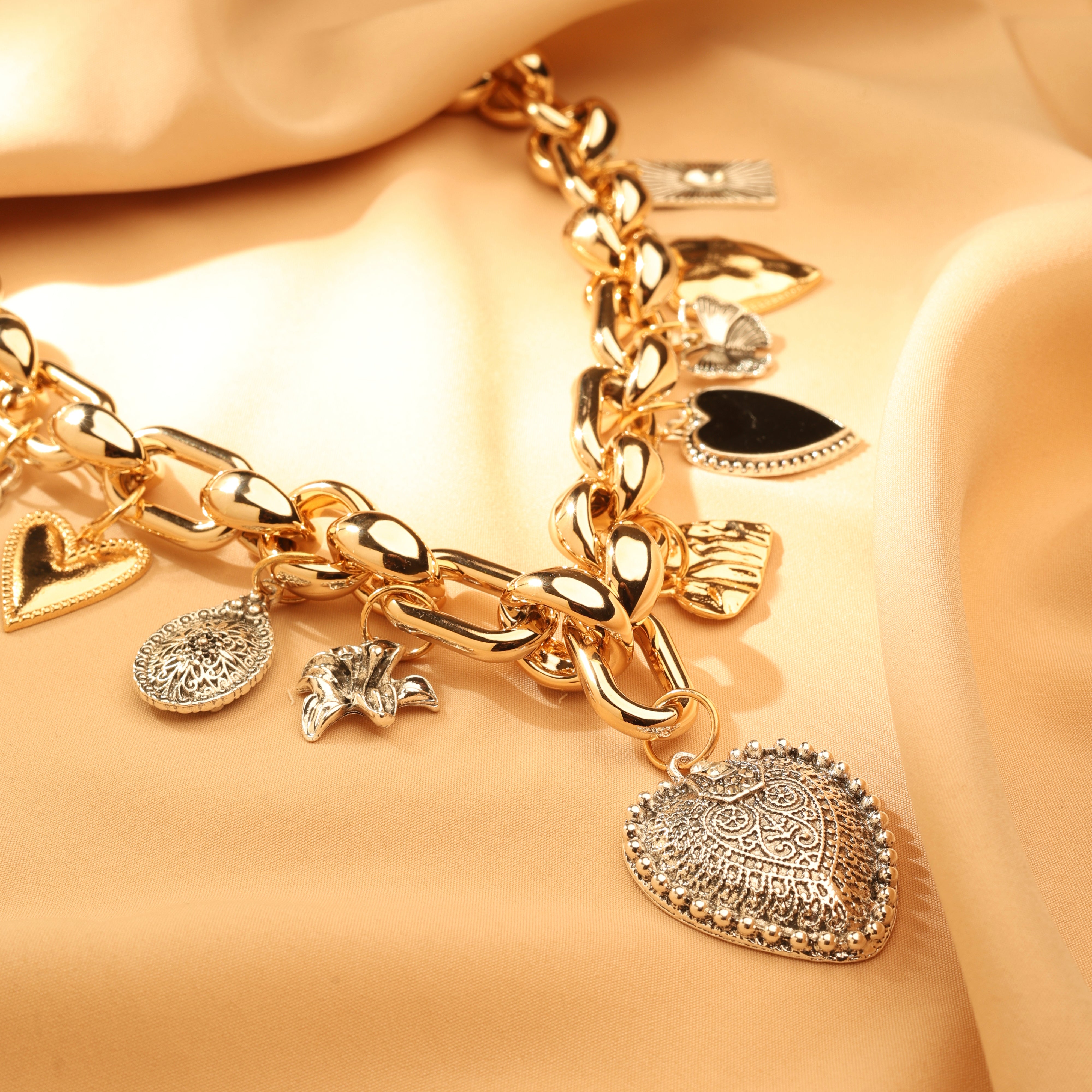 The Gilded Arc – 18K Gold Plated Necklace