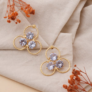 Three Circle Rings Earrings White Three Circle Rings Earrings White