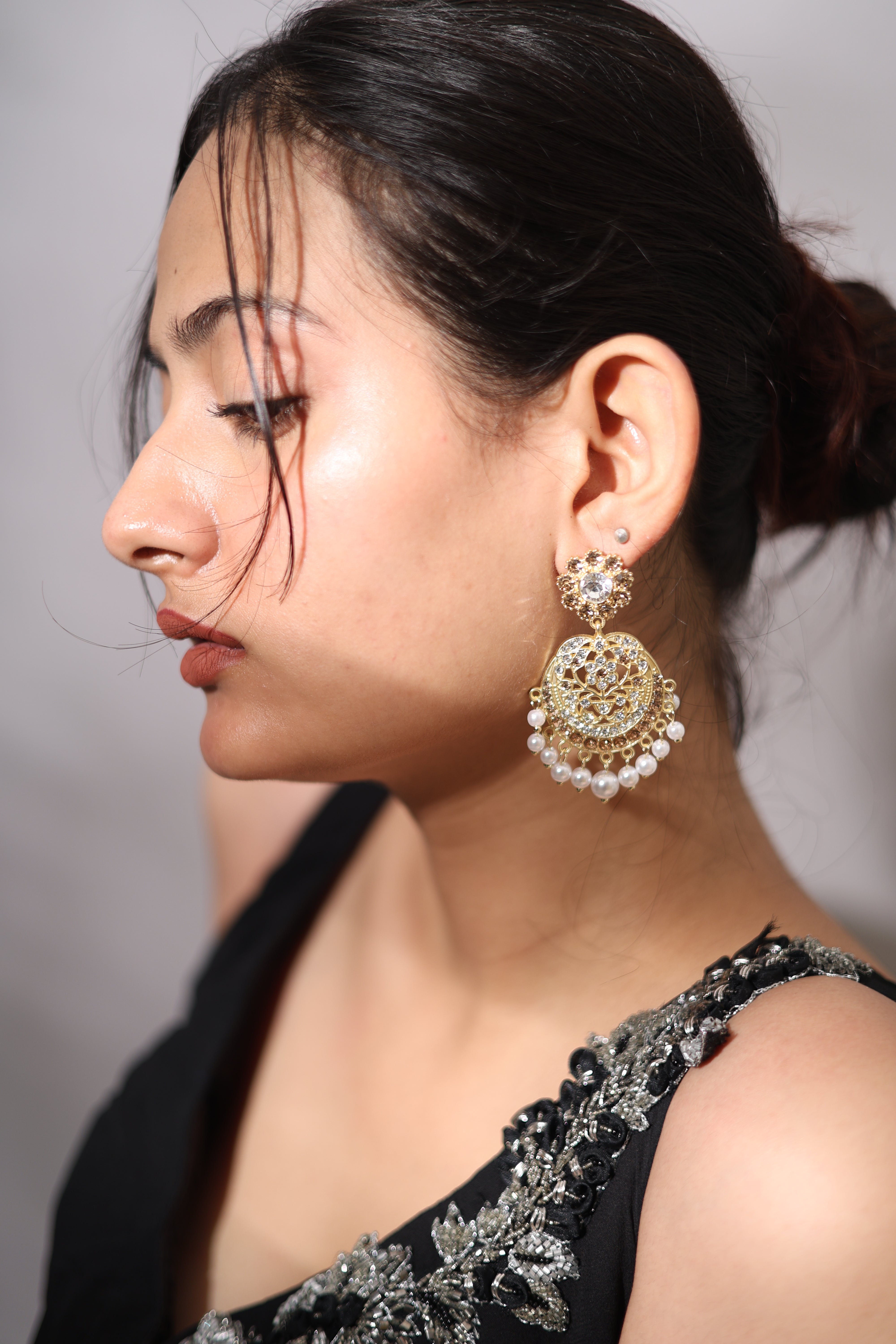 Pearl Gold Earrings