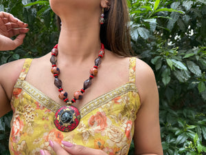 Scarlet Saga Necklace π₯β¨ Scarlet Saga Necklace π₯β¨
