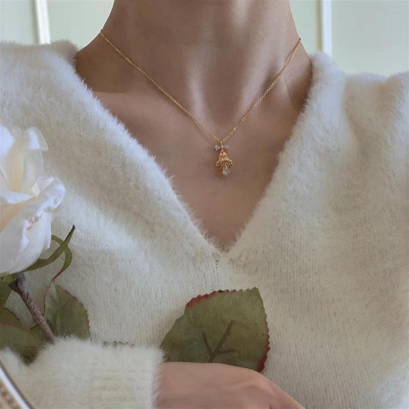 Golden Grace neckpiece
