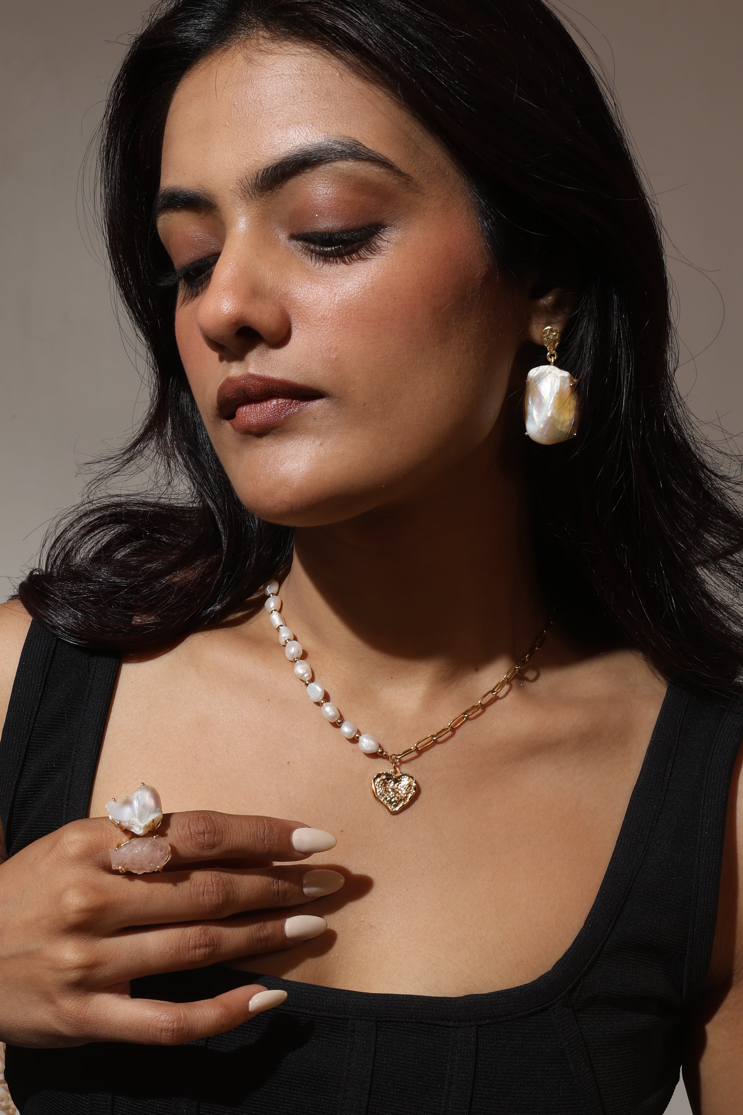 Pearl Muse Earrings
