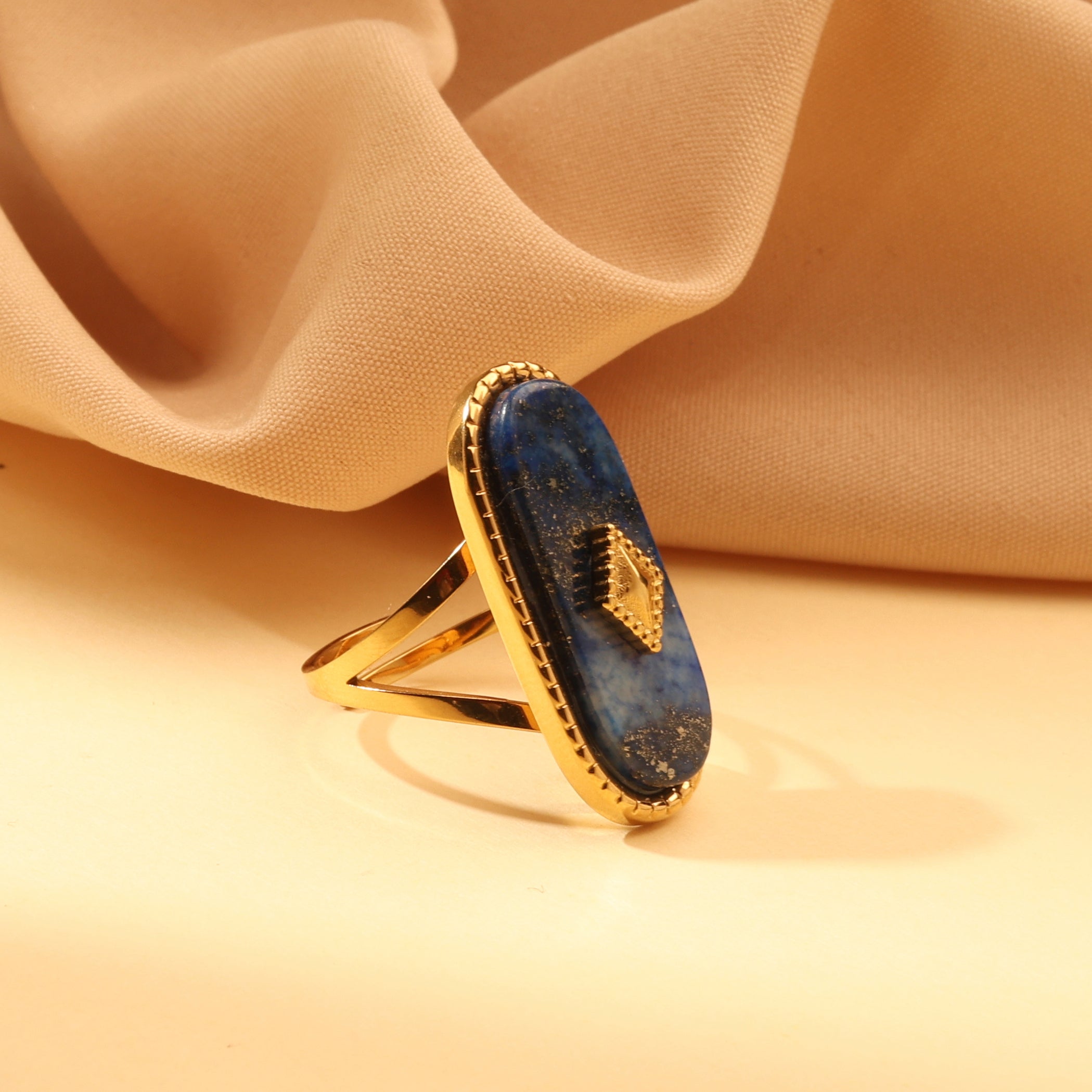 Midnight Sovereign Ring