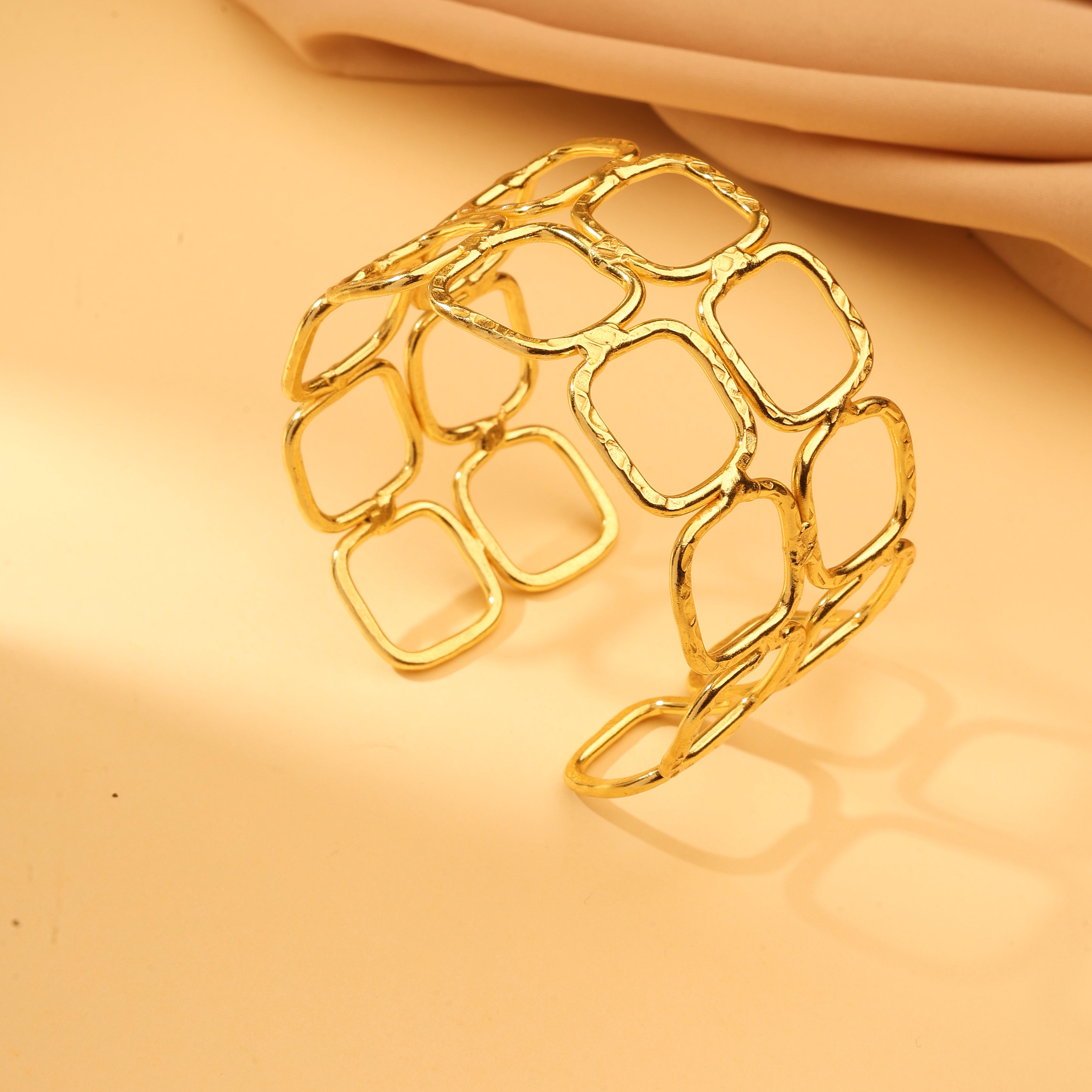 The Sovereign Brass Cuf