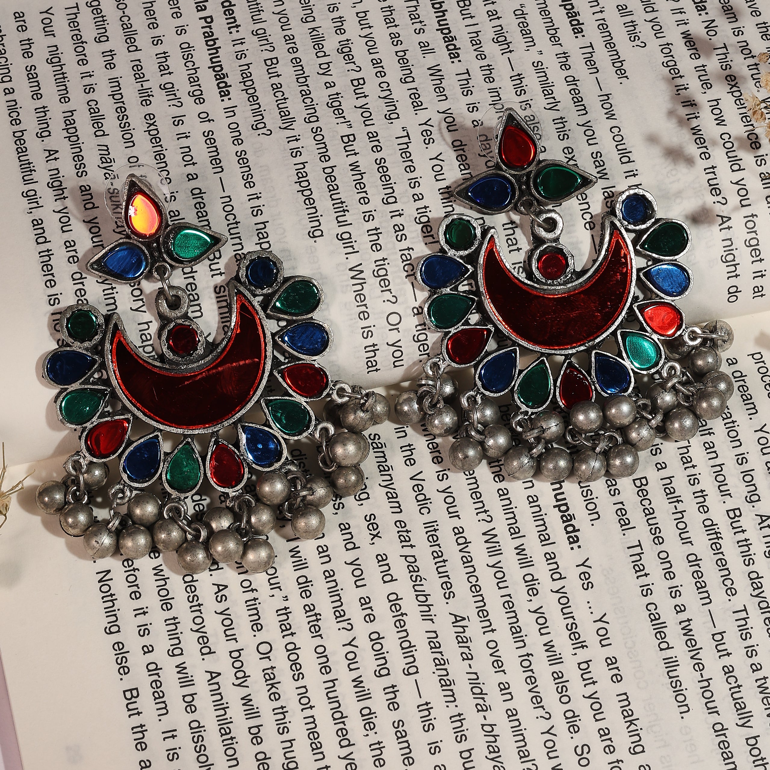 Rangrez Crescent Earrings