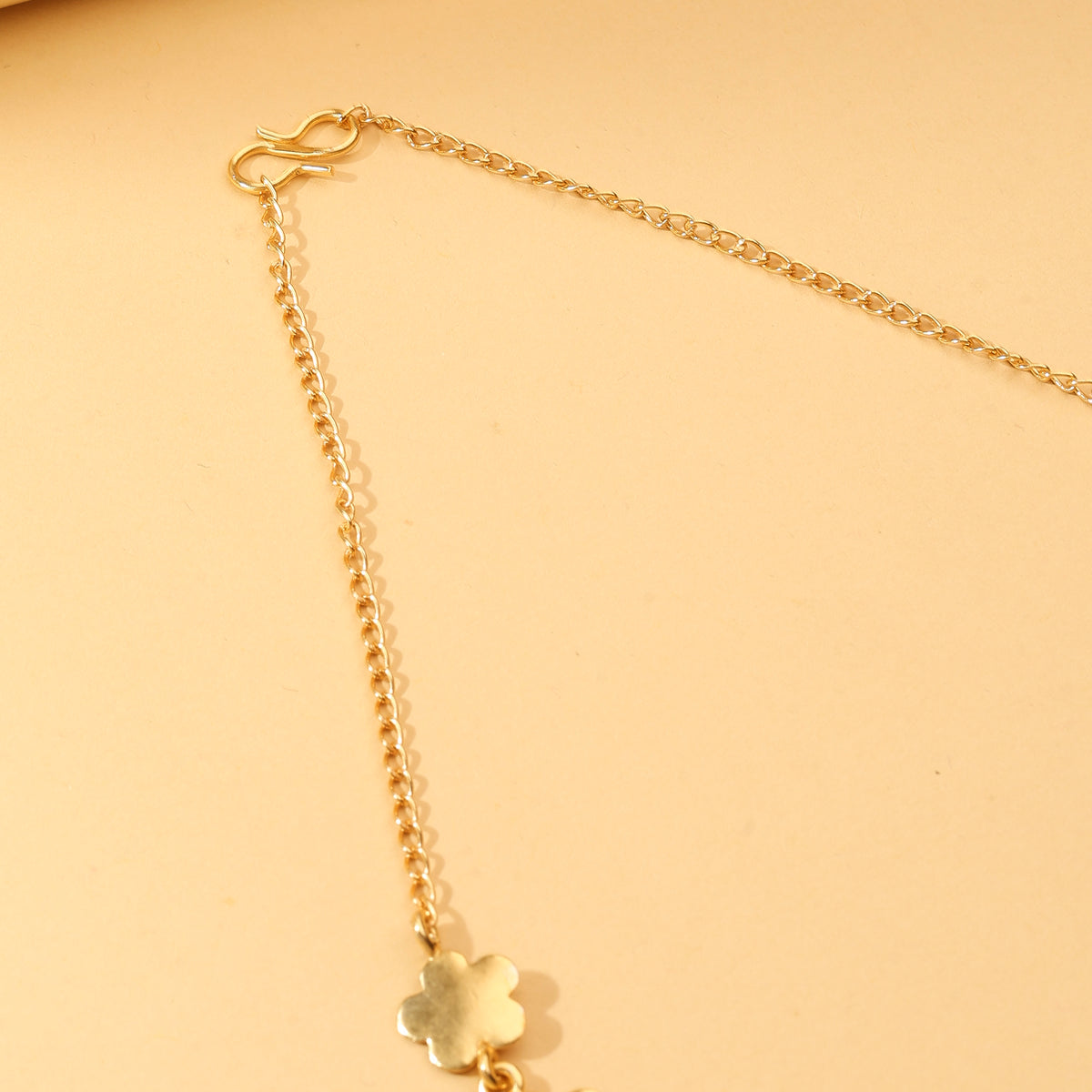 Golden Bloom Necklace Set