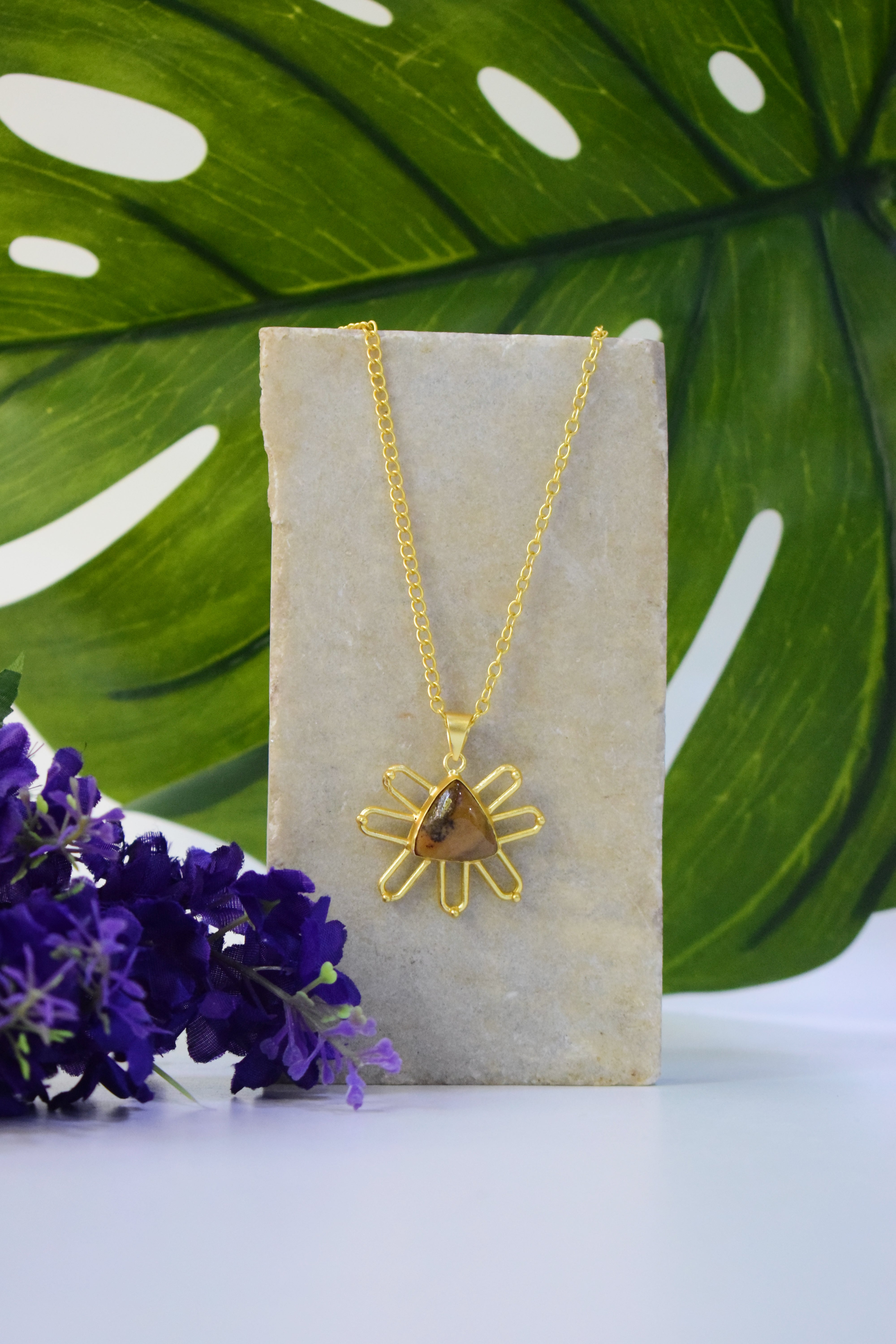 Tiger Eye Aura Pendant Chain