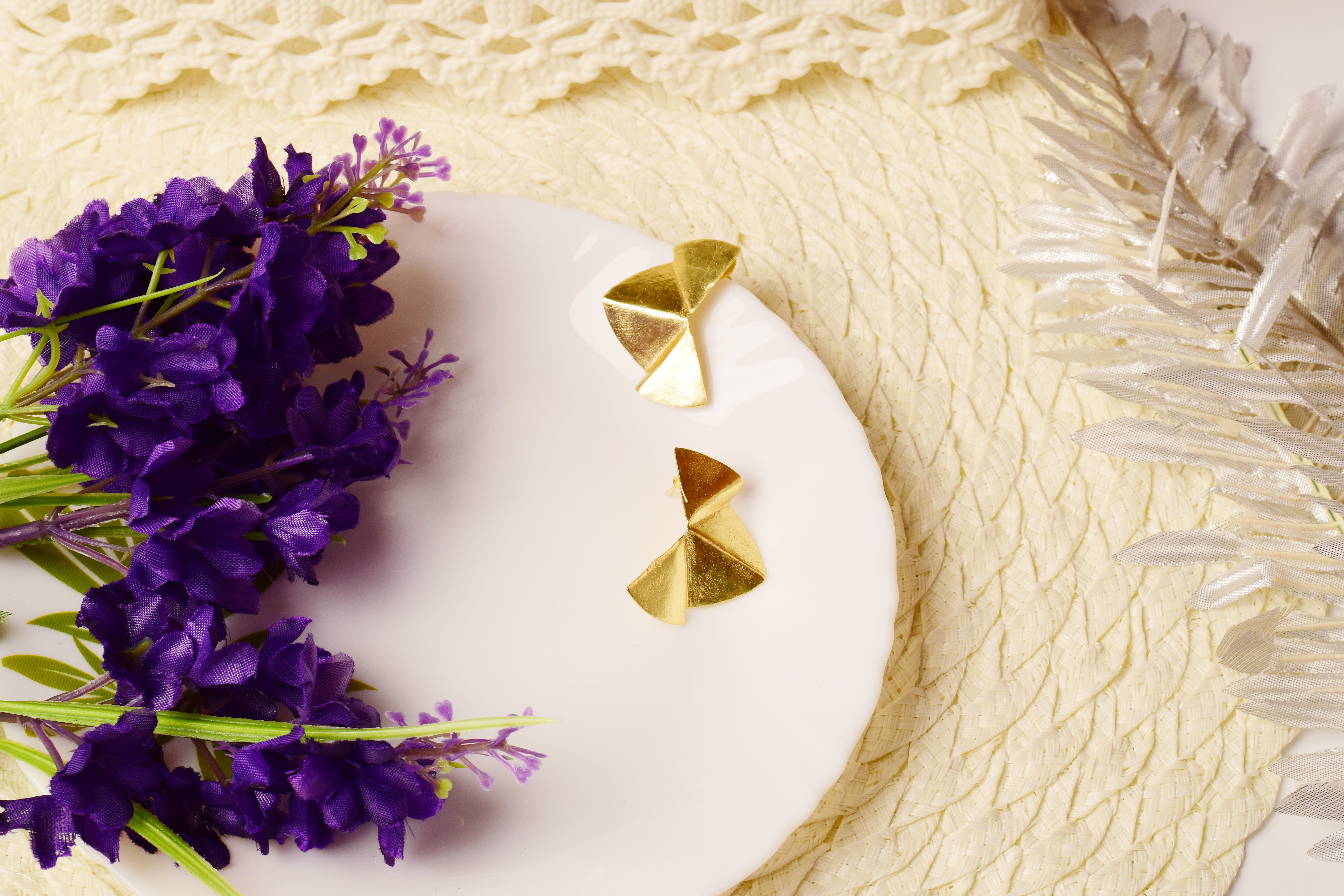 Aurelia Fold Studs