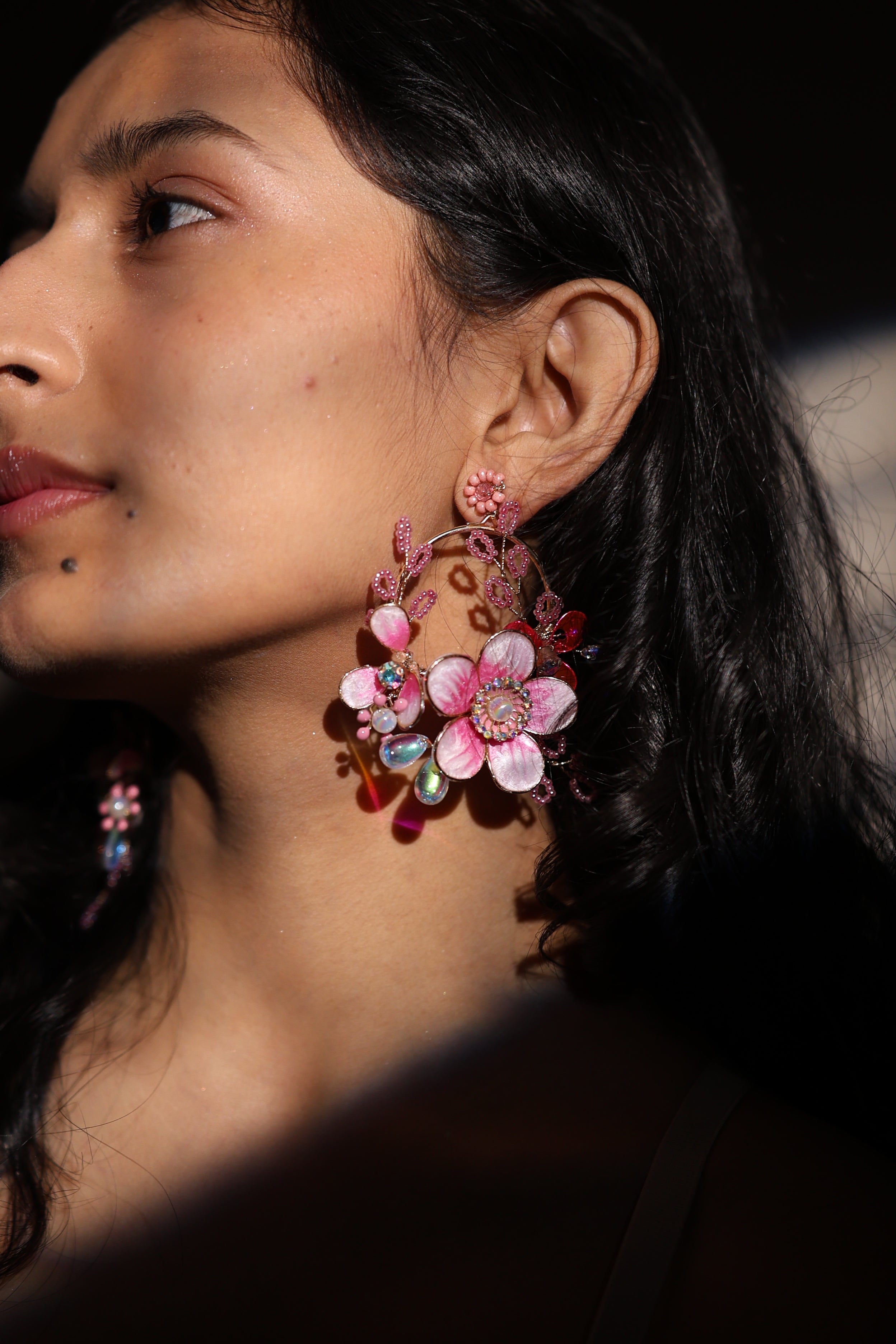 Blossom Aura Earrings – Pink Edition 🌸✨