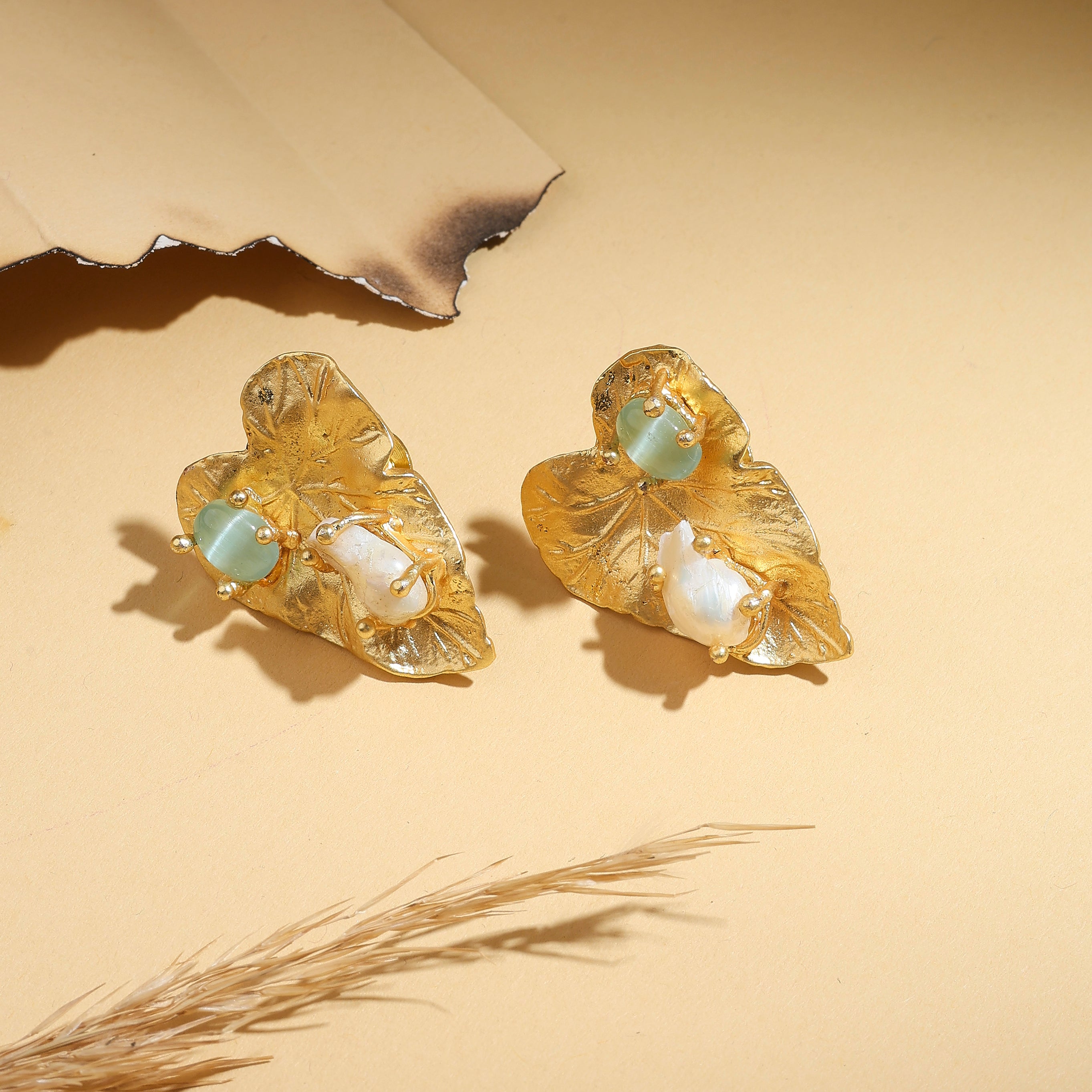 Hearthood Earrings