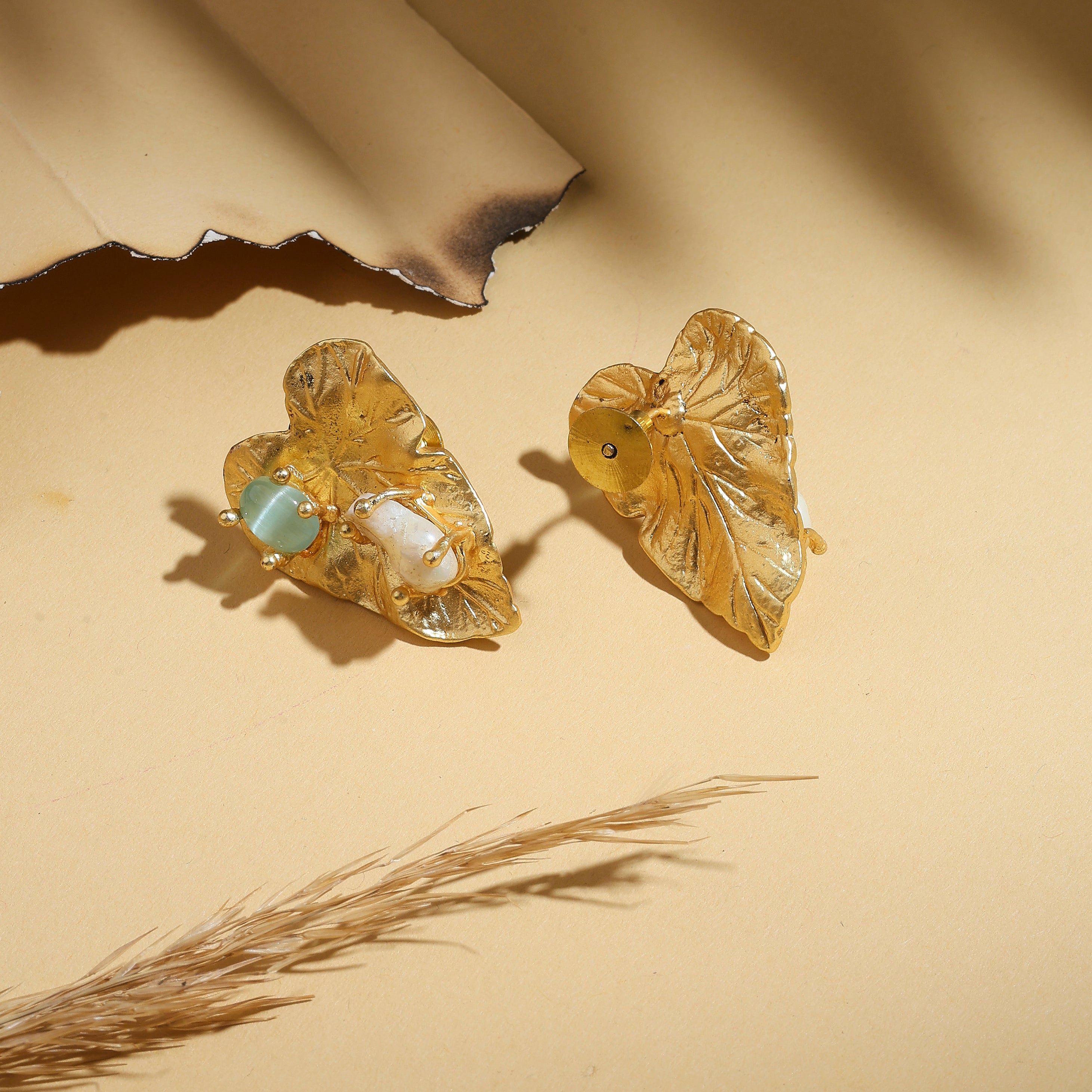 Hearthood Earrings