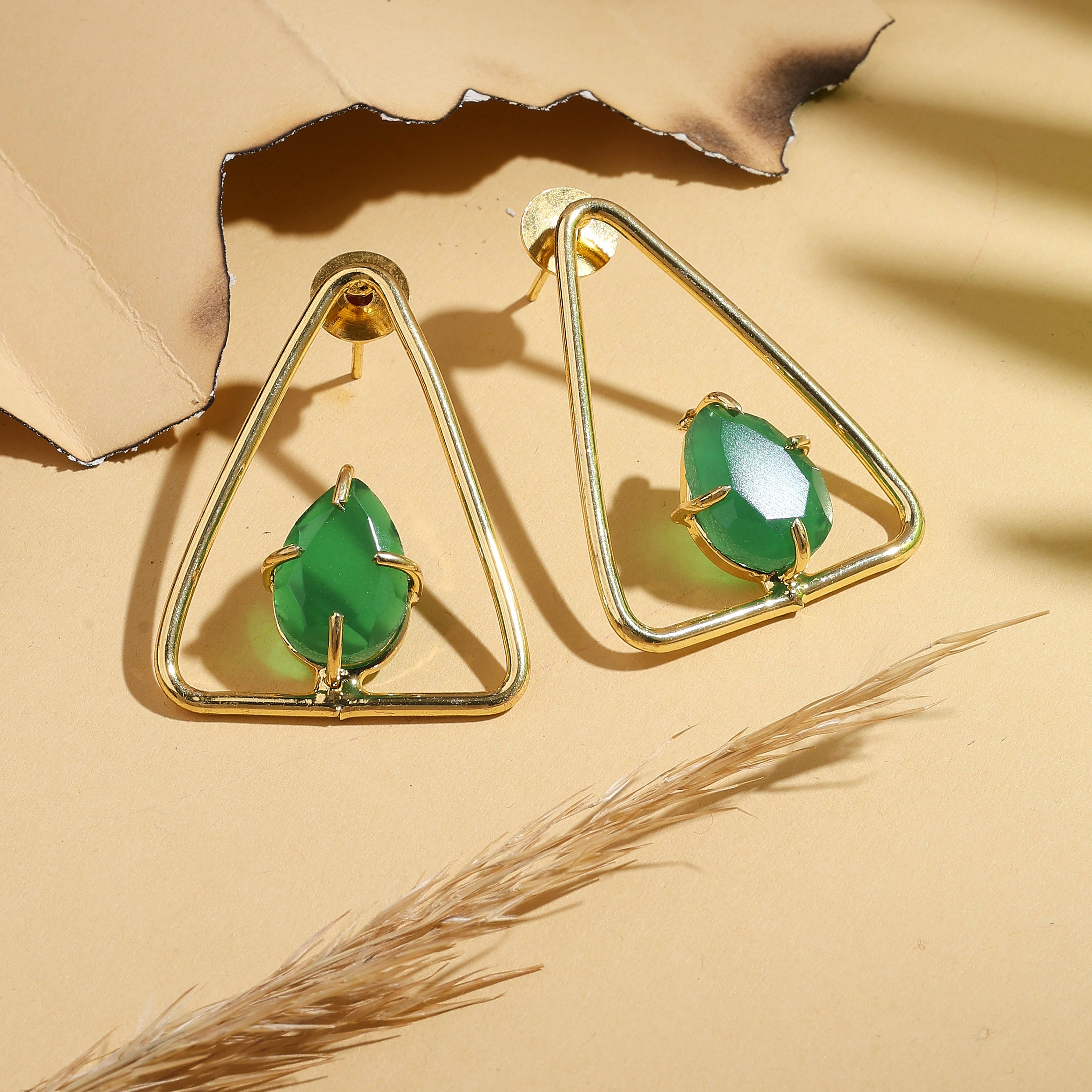 🌿 Verdant Prism Earrings