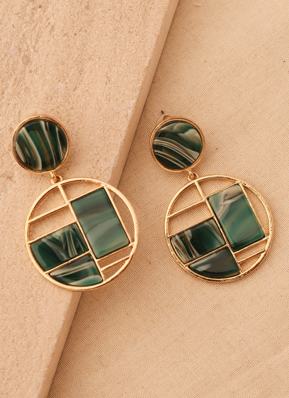 Green Mangnet Earrings