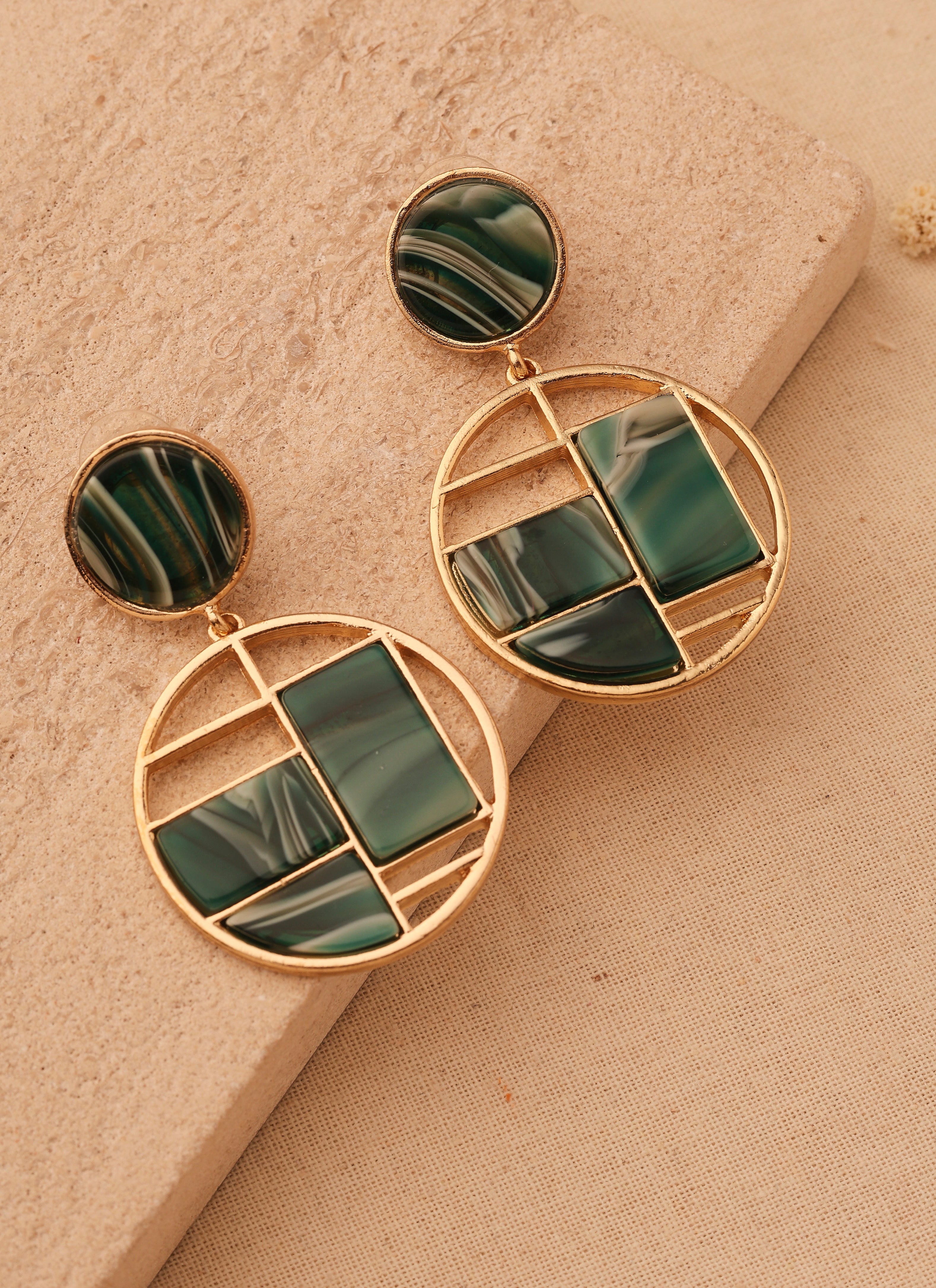 Green Mangnet Earrings
