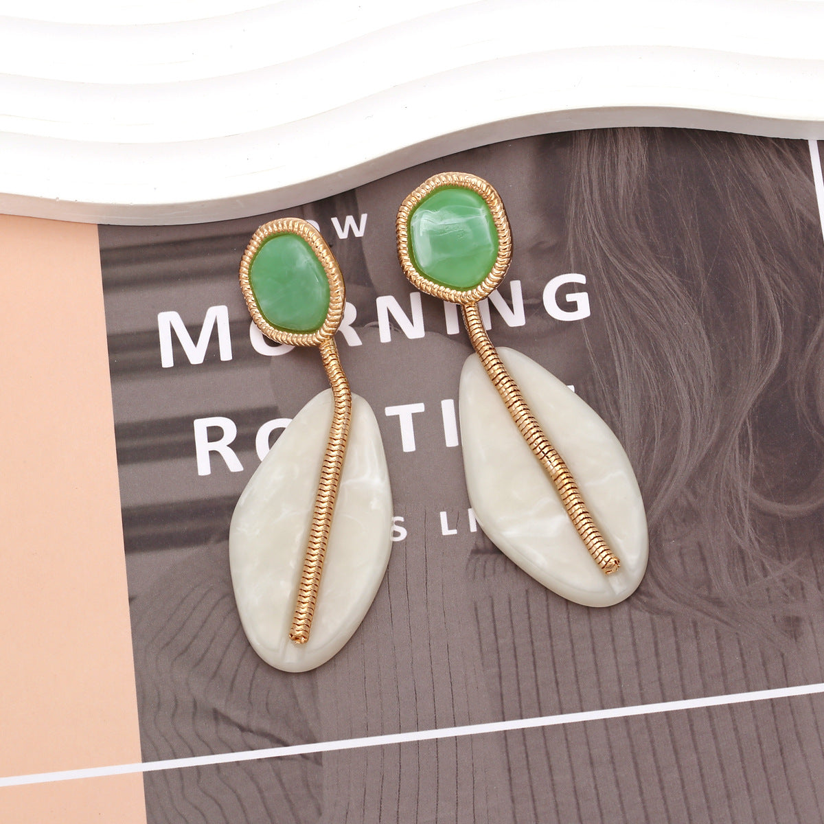 Serene Leaf Earrings 🌿✨