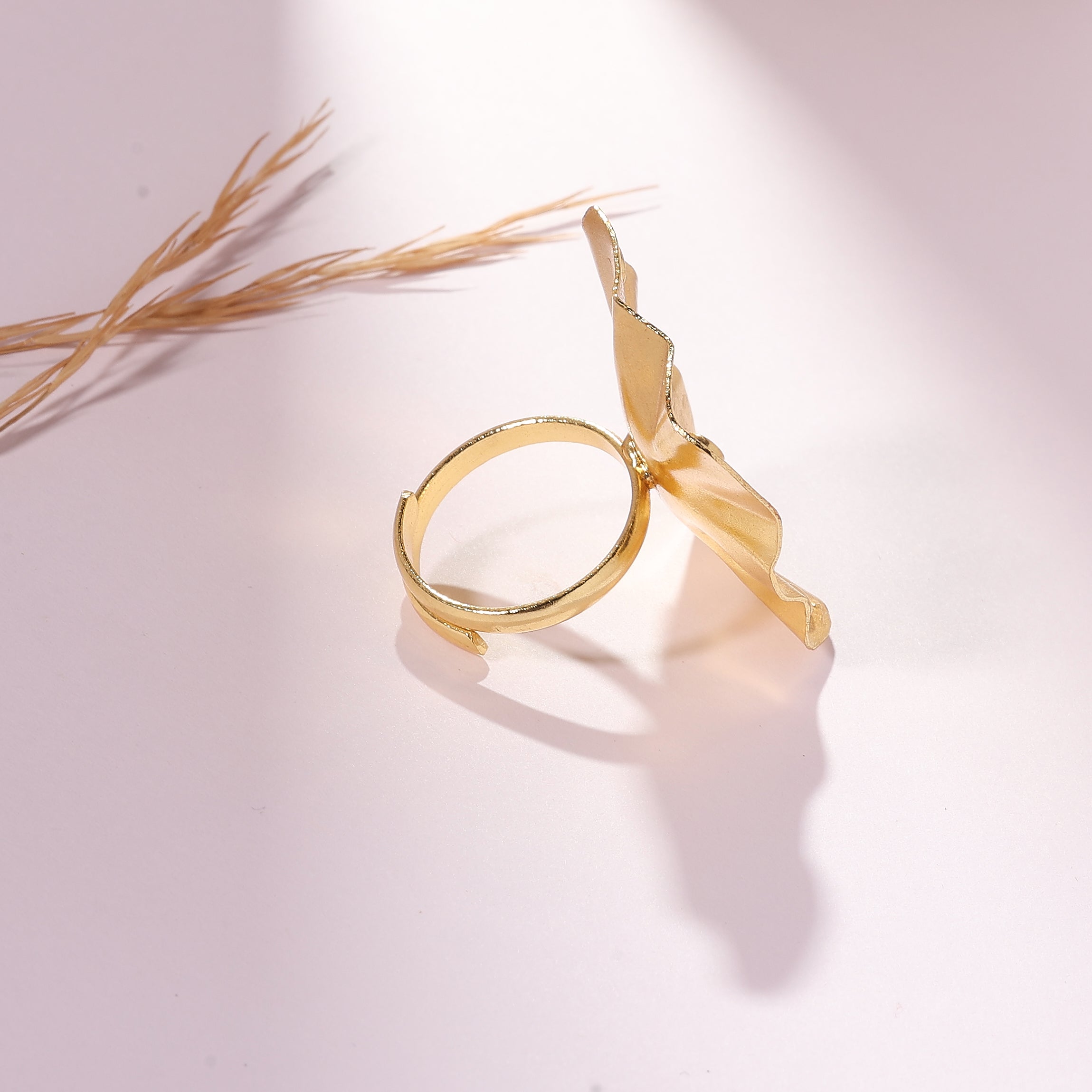 Solara Bloom Ring