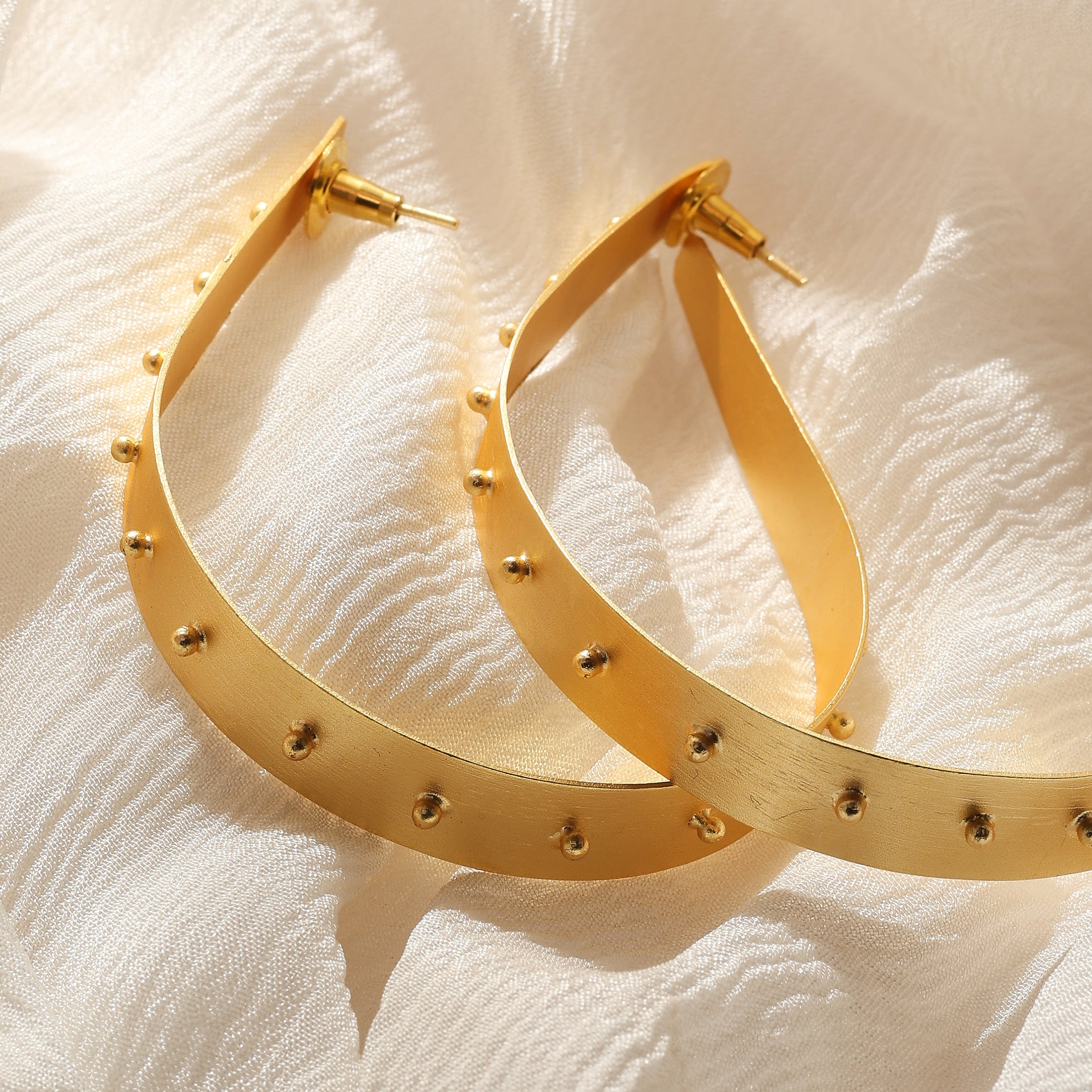 ✨ Utsav Hoop Earrings