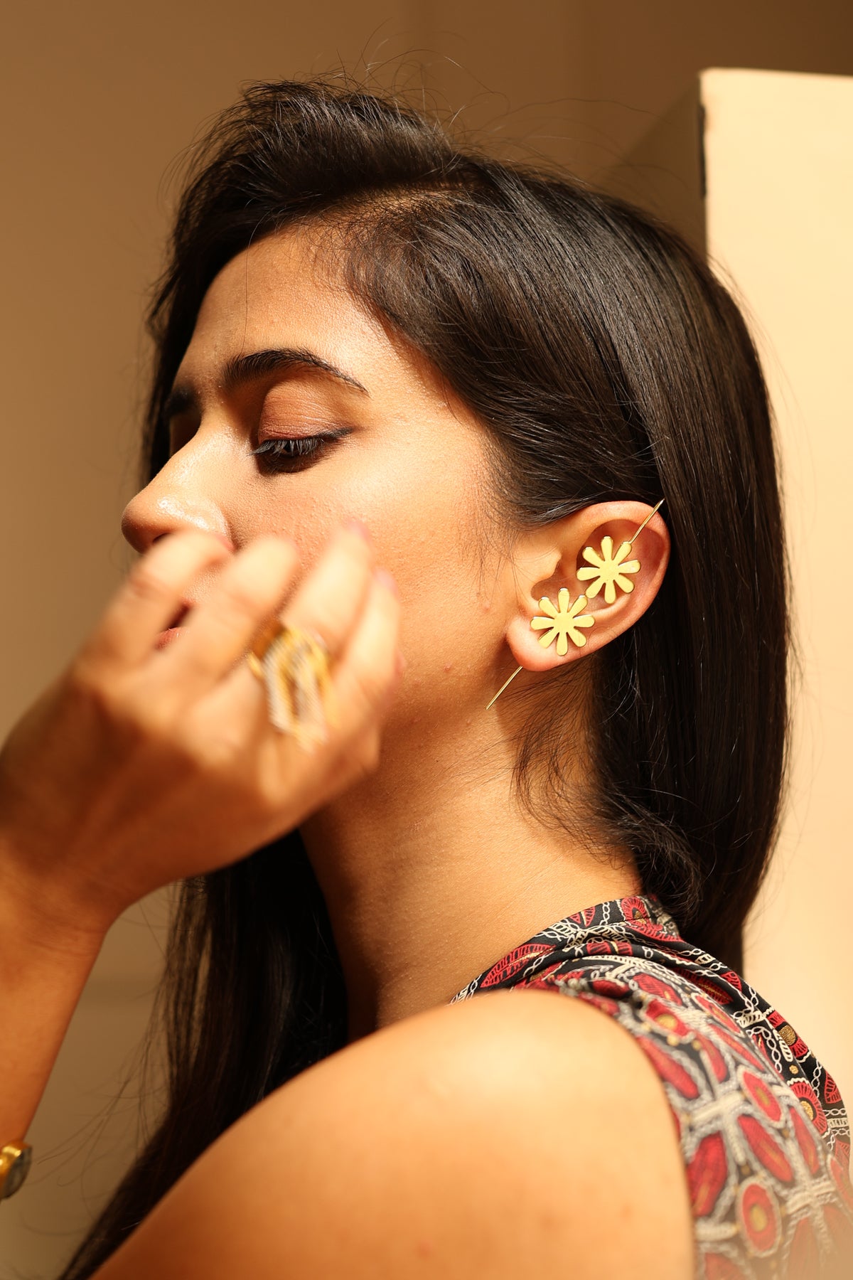 Twin Daisy Ear Cuff